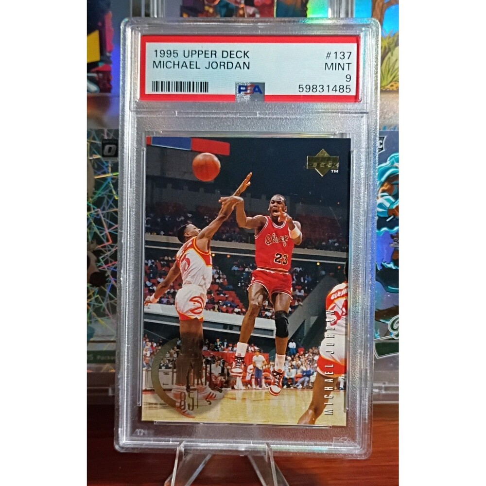 1995-96 Upper Deck - The Rookie Years Michael Jordan #137 GOAT Invest
